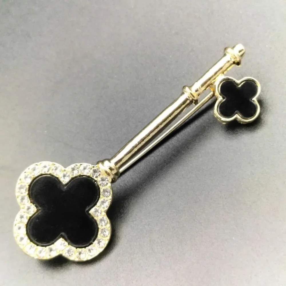 Elegant Gold Tone Key Brooch Pin Black Clover Rhinestone Fashion Jewelry Gift